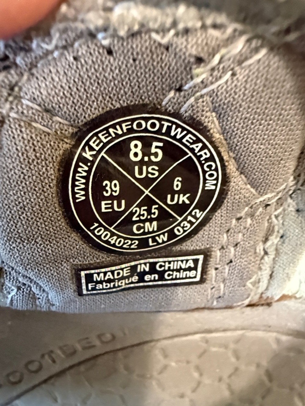 Keen women’s Olive Green Outdoor Sport Sandals - Picture 5 of 7